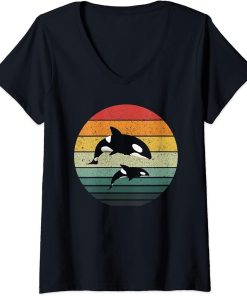 Womens Orca Family Vintage Retro Art, Killer Whale Family V-Neck T-Shirt